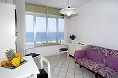 Apart Otel Le Dune Club