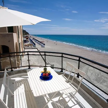 Le Dune Club 3* Varigotti