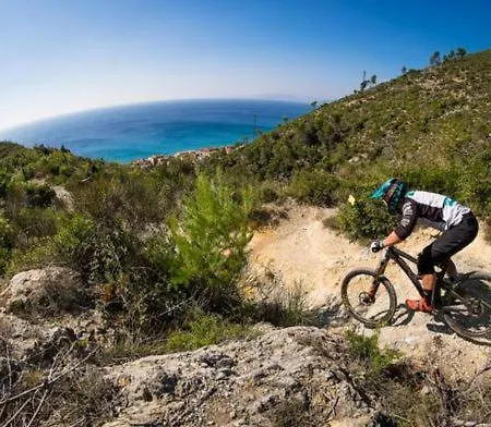 Le Dune Club 公寓式酒店 瓦里格提